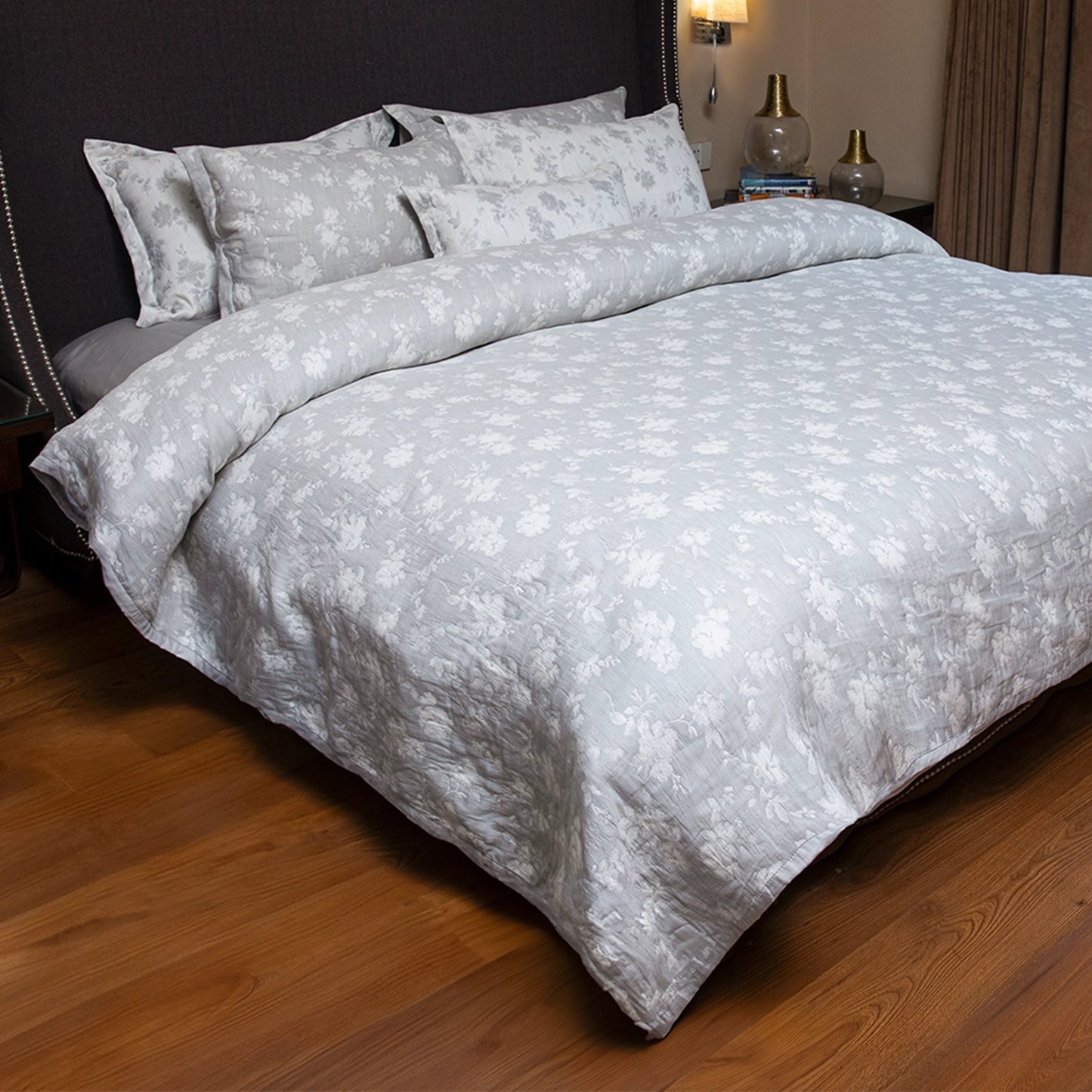 7 PCS COVERLET SET GREY SPLENDOR-26