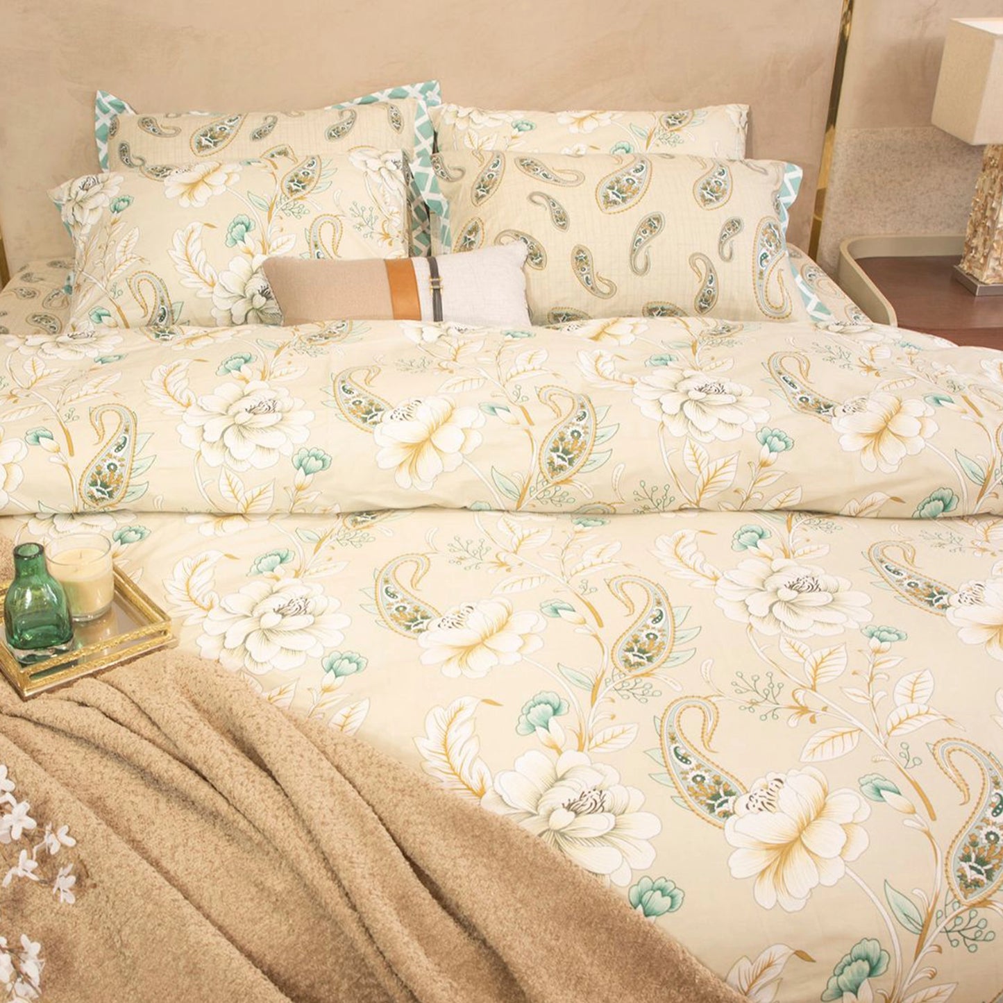 QUILT COVER SOFT PAISLEYS