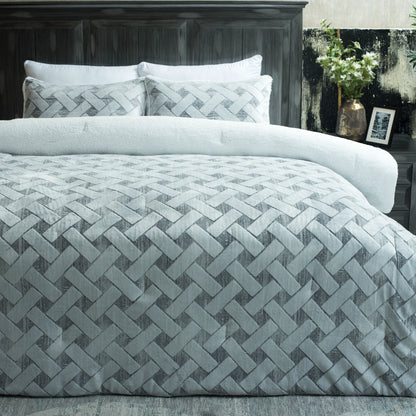 3 PCS CARVING FLANNEL COMFORTER-26 SET LIGHT TAN