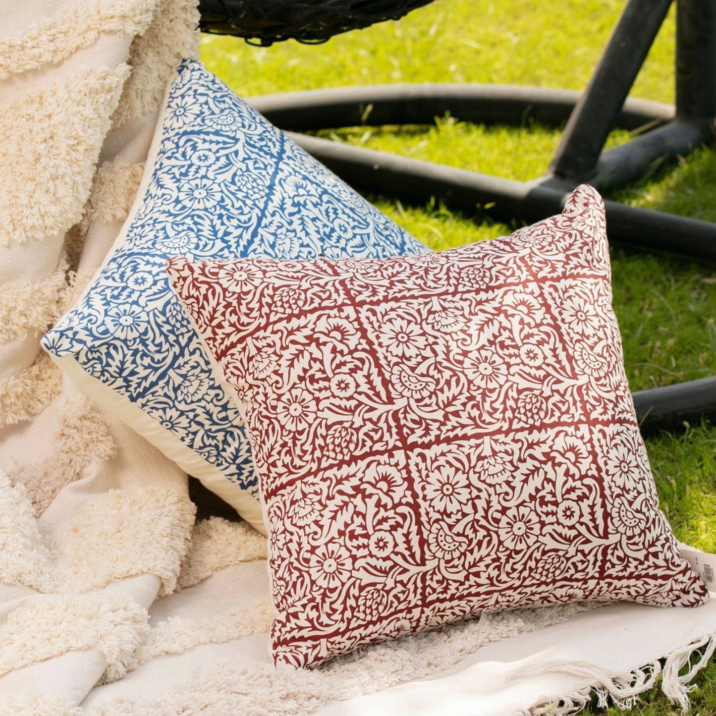 FILLED CUSHION TRADITION-FC