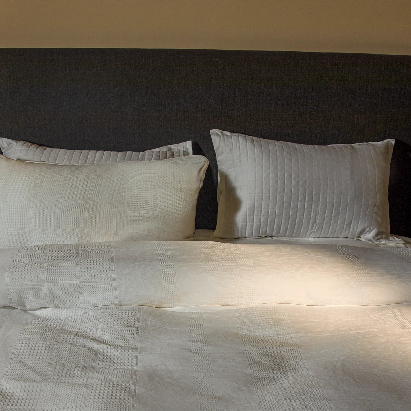 9 PCS DUVET COVER SET WAFFLE WHITE