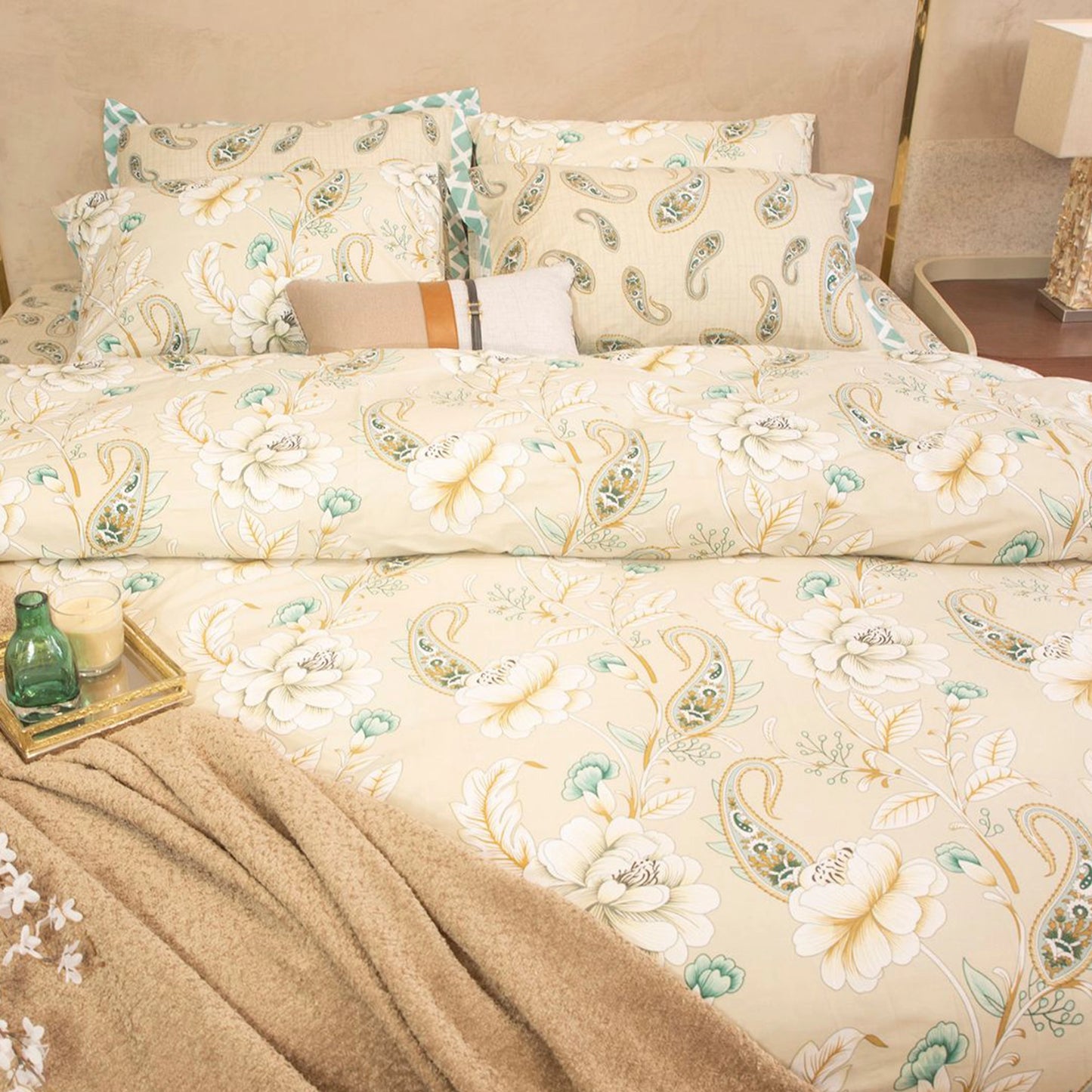 QUILT COVER SOFT PAISLEYS