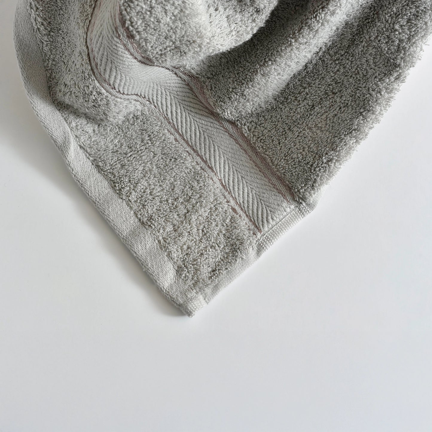 REG TOWEL-REG TOWEL-650-SL