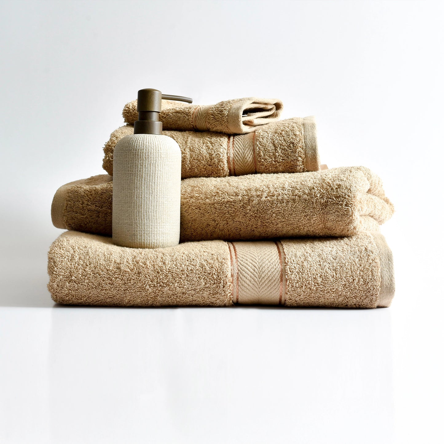TOWEL BEIGE 650-SL