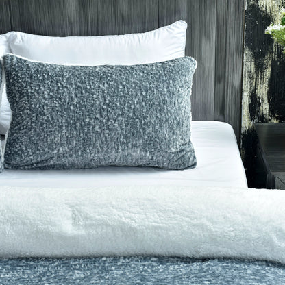 3 PCS FLANNEL COMFORTER SET LIGHT GREY